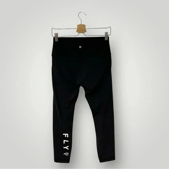 Lululemon Fly Legging Length 7/8 Sz 8 Black - Picture 5 of 9